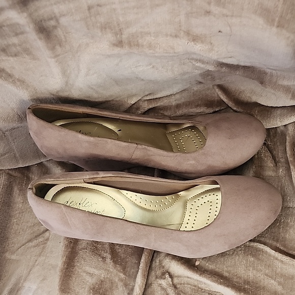 Blush wedge heel shoe - Picture 2 of 4